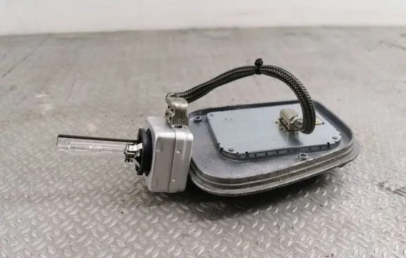 Volvo V50 Xenon control unit/module 1307329210 10EEG070044 1200VDC85VAC