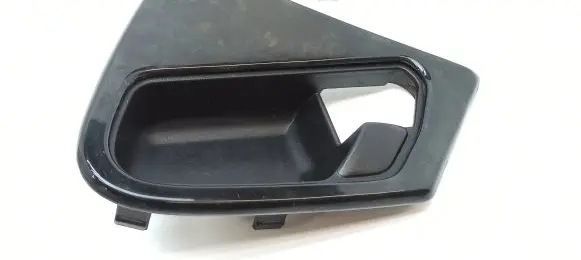 Mercedes-Benz ML W163 Rear door handle trim A1637660164