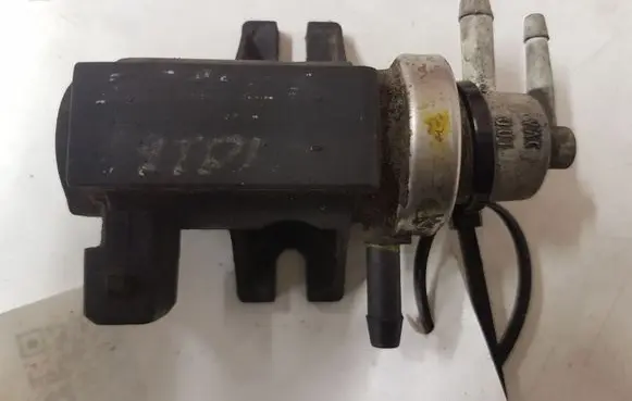 Volkswagen Golf IV Turbo solenoid valve 1H0906627 72190325