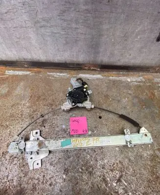 Hyundai Getz Front door window regulator with motor 824020B010