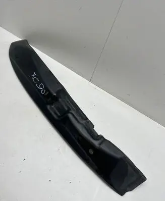 Volvo XC90 Fender end trim 31353953