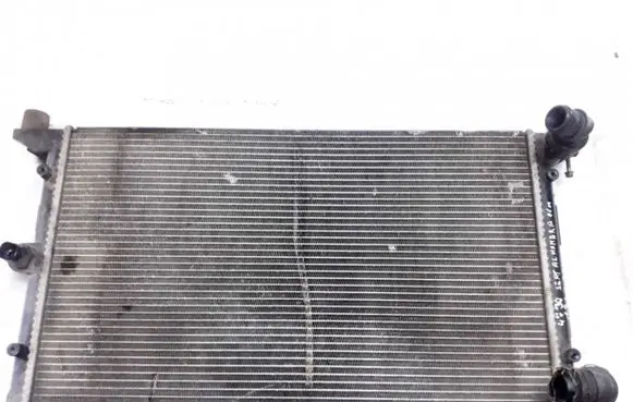 Seat Alhambra (Mk1) Coolant radiator