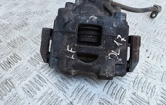 Toyota Yaris Front brake caliper 