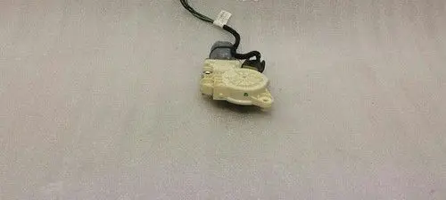 Mercedes-Benz E W211 Front door window regulator motor A2118202942