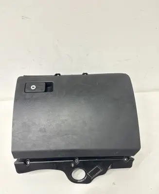 Volkswagen PASSAT B6 Glove box 3C1857114 T0024226 P0108696