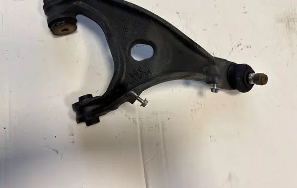 Subaru BRZ Rear upper control arm/wishbone 20252FG000 20252FG001