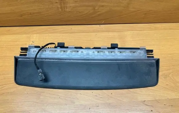 BMW 7 F01 F02 F03 F04 Third/center stoplight 7182211 7187221