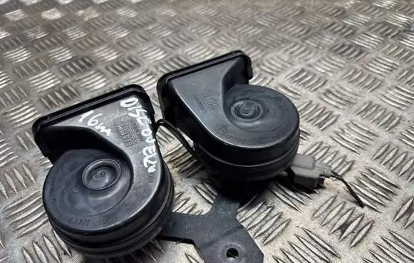 Land Rover Discovery Sport Horn signal BJ3213A803AD 22022019 1649822