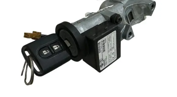 Nissan X-Trail T30 Ignition lock 28590C9902
