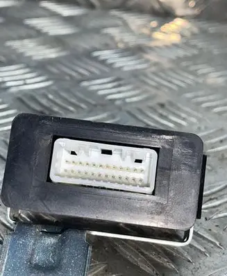 Toyota Avensis T250 Light module LCM 8996005030 3560016825
