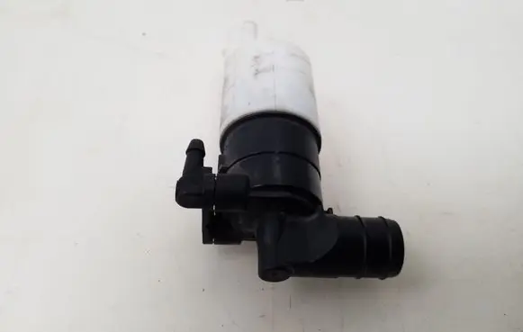 Opel Vivaro Windscreen/windshield washer pump 8200067015