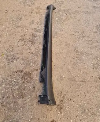 Tesla Model X Sill 103421800B
