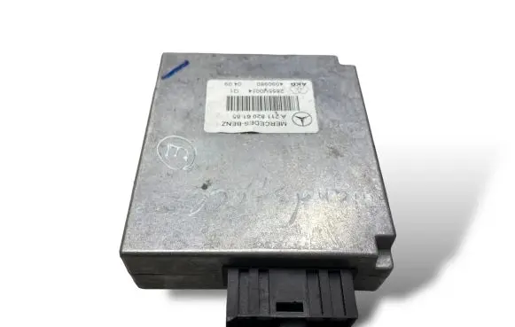 Mercedes-Benz E W211 Phone control unit/module A2118206185