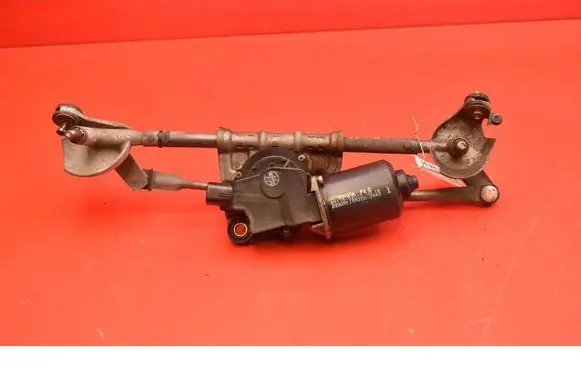 Toyota Yaris Verso Front wiper linkage and motor 8511052010
