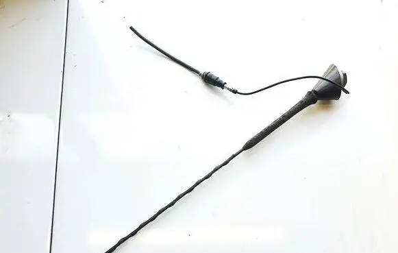 Volkswagen Polo III 6N 6N2 6NF Aerial GPS antenna 