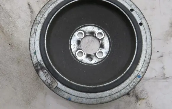 Fiat 500X Crankshaft pulley GMAUTO4574097