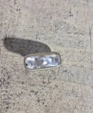 Audi A6 S6 C5 4B Front fender indicator light 8E0949127