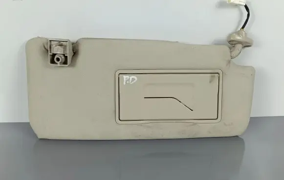 SsangYong Rexton Sun visor