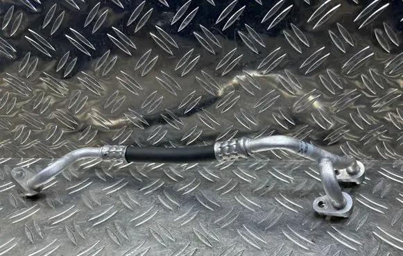 Air conditioning (A/C) pipe/hose