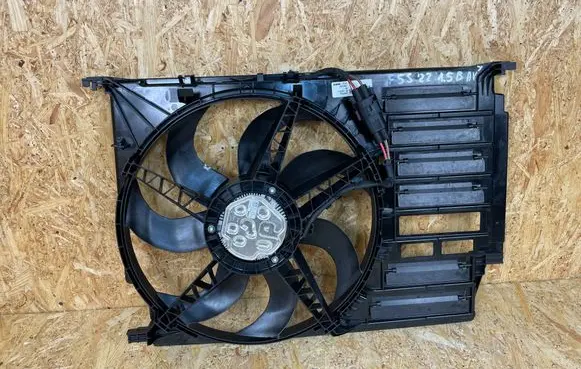 Mini Cooper Countryman R60 Radiator cooling fan shroud 8645861