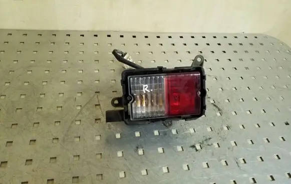 Mitsubishi Pajero Rear bumper light 