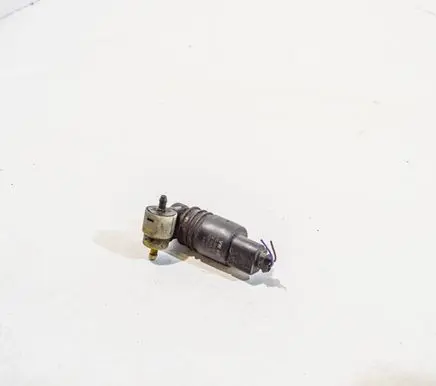 Audi Q7 4L Windscreen/windshield washer pump 1T0955651A