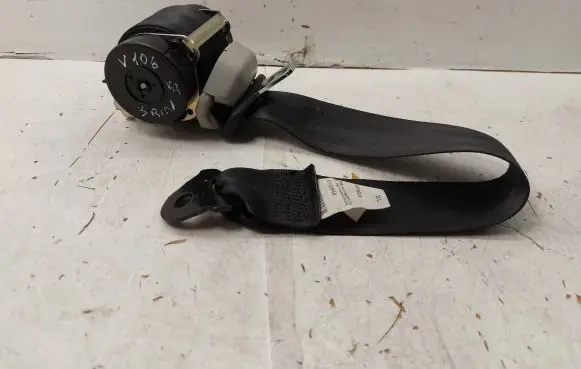 Toyota Verso Third row seat belt 735700F020B0 735700F020