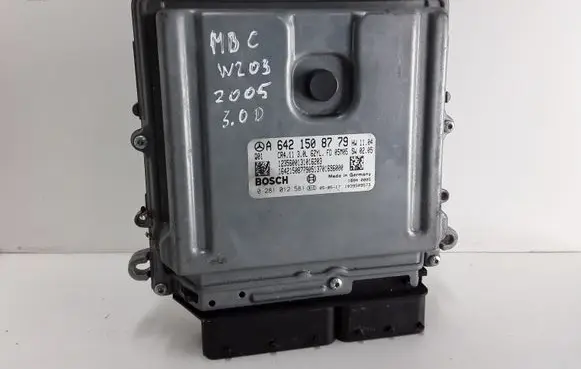 Mercedes-Benz C W203 Engine control unit/module 0281012581 A6421508779