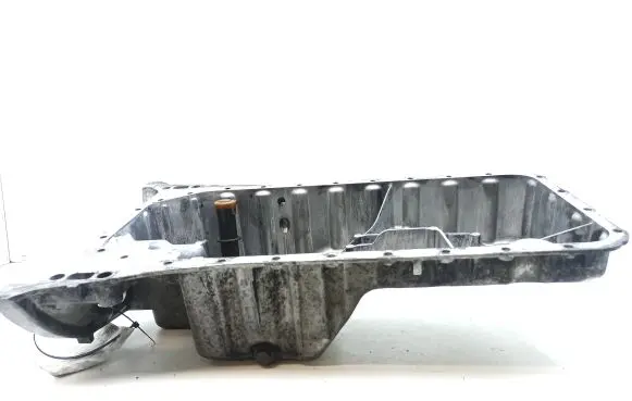 Mercedes-Benz C W203 Oil sump R6110140602