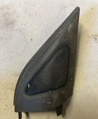 Mitsubishi Outlander Front door speaker cover trim MR456048