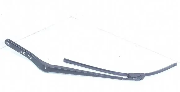 BMW X5 E53 Windshield/front glass wiper blade 7132216