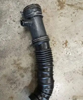 Mitsubishi Outlander Turbo air intake inlet pipe/hose 1505A239