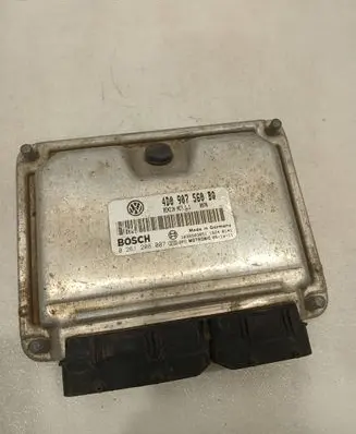 Volkswagen Touareg I Engine control unit/module 4D0907560BQ 1039S03851 0261208007
