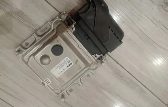 BMW 1 F20 F21 Adblue control unit 
