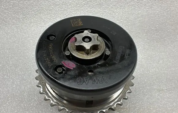 Audi A4 S4 B9 Camshaft pulley/ VANOS 06M109088H 06M109257Q