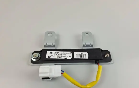 KIA Sportage Aerial antenna amplifier 95420D9100
