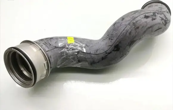 Intercooler hose/pipe