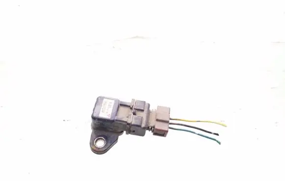 Mitsubishi Colt Air pressure sensor MD311994