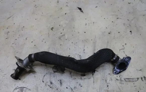 Jaguar XE EGR valve line/pipe/hose G4D3-9F468-EA