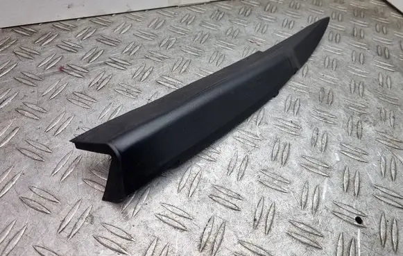 BMW 7 F01 F02 F03 F04 Rear/tail light trim molding 7206389