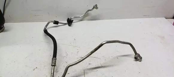 BMW X1 E84 Air conditioning (A/C) pipe/hose 52529410