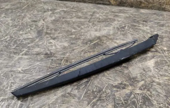Seat Ibiza III (6L) Rear wiper blade arm