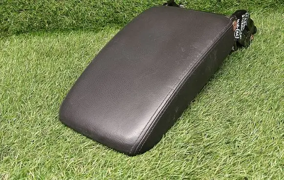 Volkswagen Scirocco Armrest