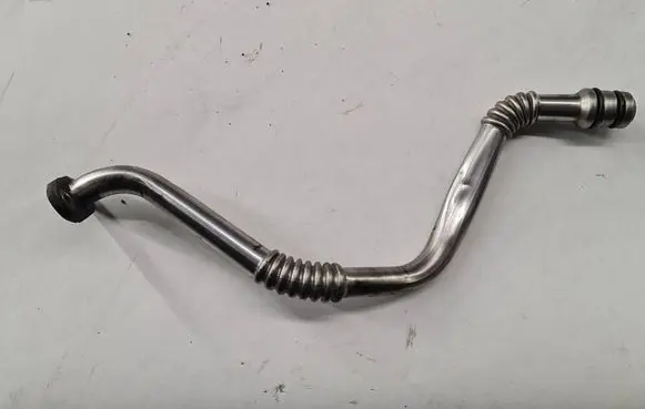 Volvo S40, V40 Turbo turbocharger oiling pipe/hose