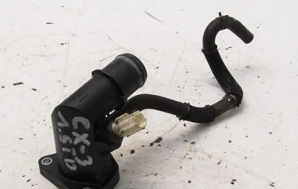 Mazda CX-3 Thermostat housing 1337