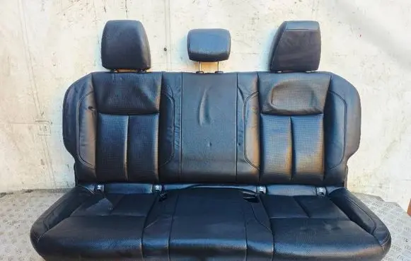 Nissan Navara D23 Rear seat 