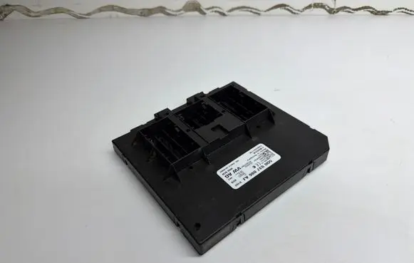 Volkswagen PASSAT B8 Comfort/convenience module 5Q0937086AJ