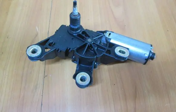Volkswagen Polo III 6N 6N2 6NF Rear window wiper motor 6X0955711D