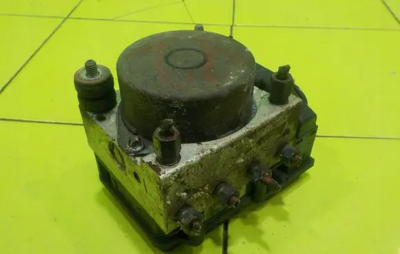 Suzuki SX4 ABS Pump 0265800493