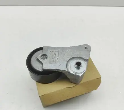 Porsche Macan (95B) Generator/alternator belt tensioner 94810240375 94810236175